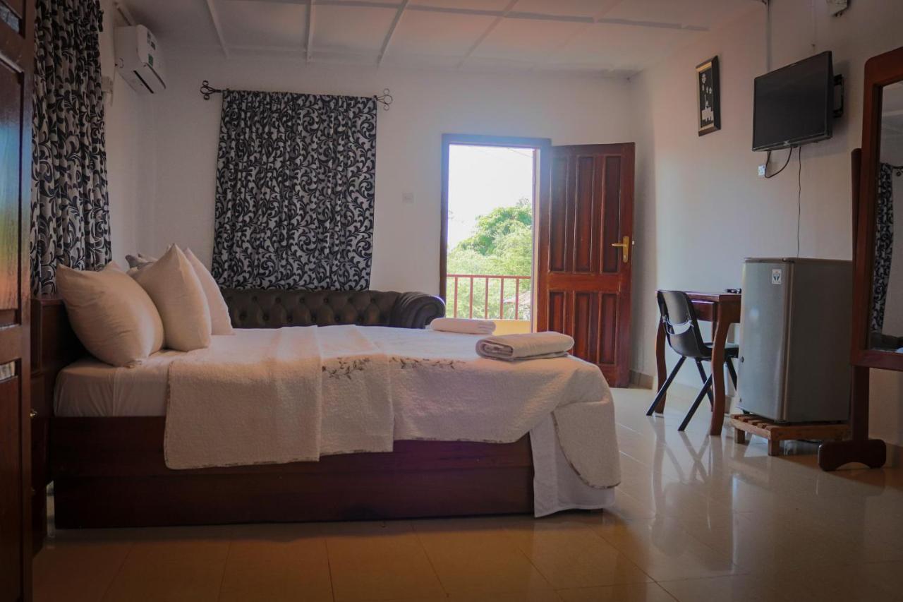 Paloma Guest House ケネマ エクステリア 写真