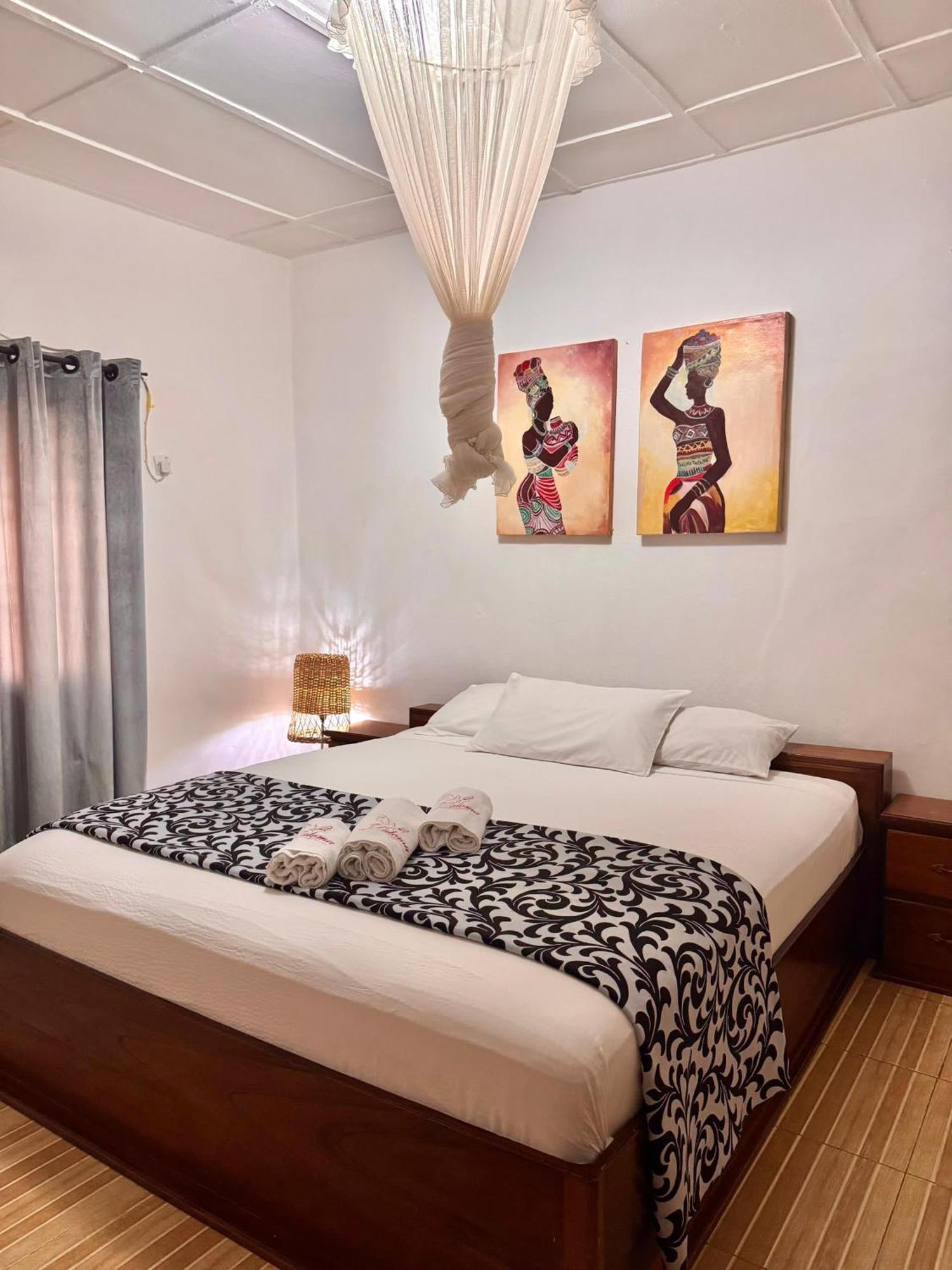 Paloma Guest House ケネマ エクステリア 写真