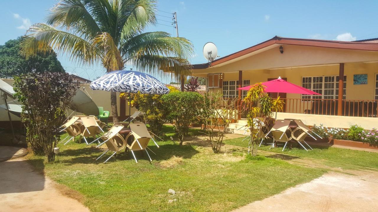Paloma Guest House ケネマ エクステリア 写真